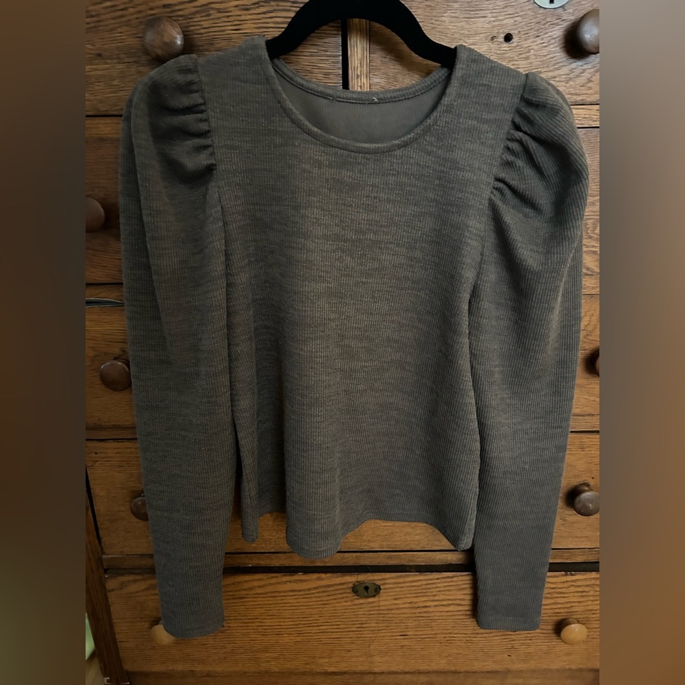 Brown Puff Shoulder Long Sleeve Tee